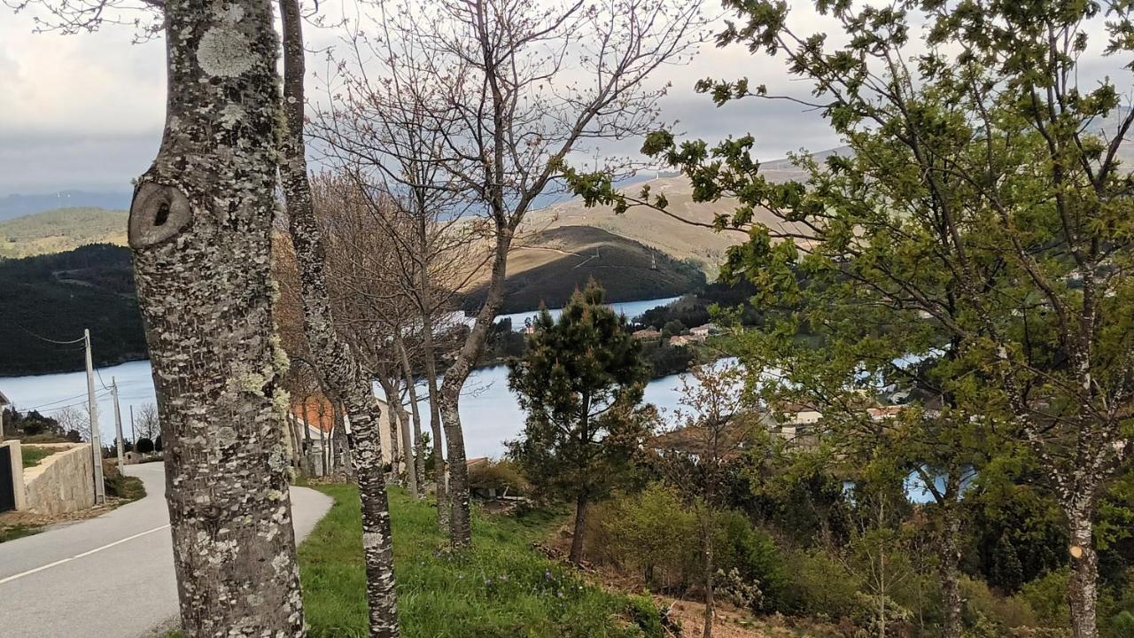 Geres Do Alibaba Villa Ruivaes Exteriör bild